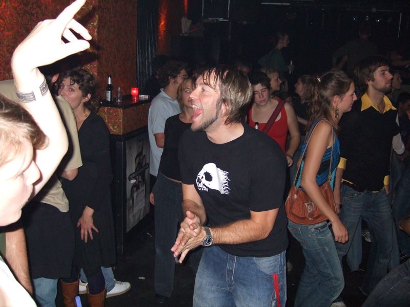 LesYperSound3 - 09